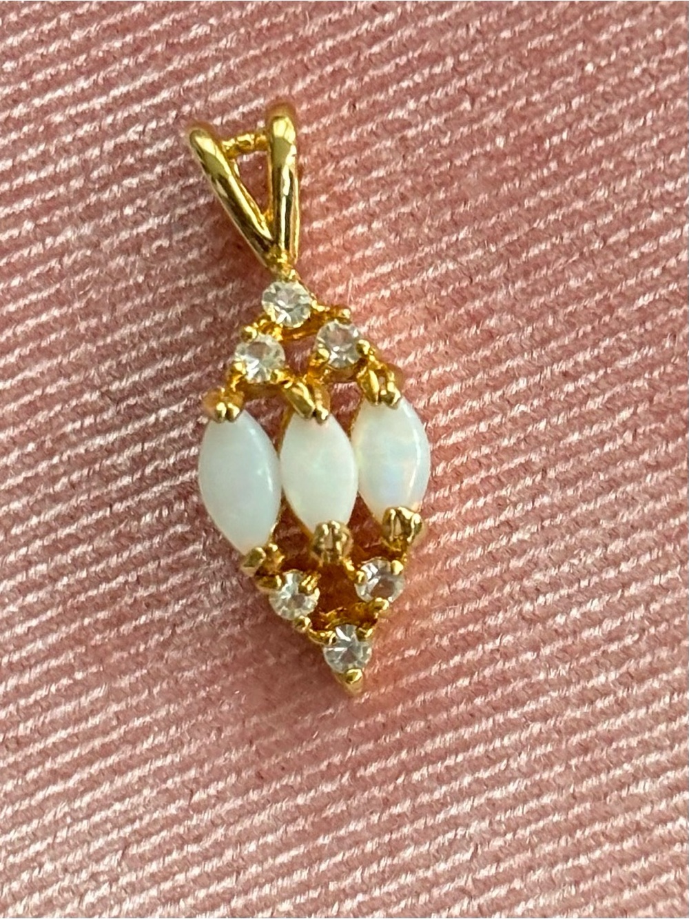 Dolphin Ore Opal Pendant 18kt Gold Plated